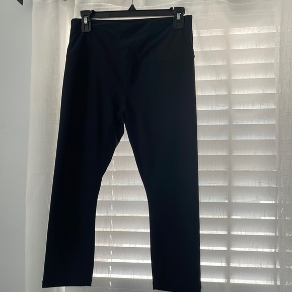 Reebok workout capris - Picture 1 of 5
